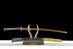 Alternative view of Ice and Flame - Handgesmeed Katana van 1065 koolstofstaal