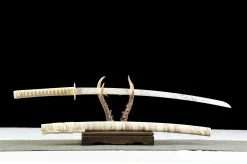 Alternative view of Jade Cold Edge - Handgesmeed Katana van 1065 koolstofstaal