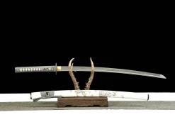 Alternative view of White Tiger (啸) - Handgesmeed Katana van 1065 koolstofstaal
