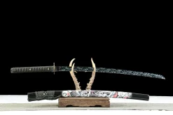Alternative view of World's End - Handgesmeed Katana van 1065 koolstofstaal