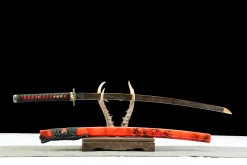 Alternative view of Primordial Chaos - Handgesmeed Katana van 1095 hoogkoolstofstaal