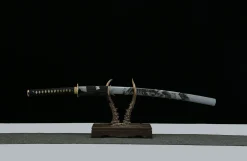 Frost Moon Blade - Handgesmeed Katana van 65Mn veerstaal
