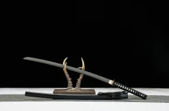 Alternative view of Dark Phantom - Handgesmeed Katana van Hoogkoolstofstaal