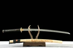 Plain Edge - Handgesmeed Katana van Kleigehard Damascusstaal