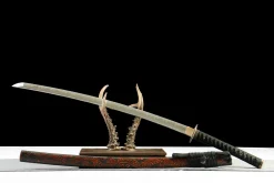 Alternative view of Dark Night Slash - Handgesmeed Katana van Koolstofstaal