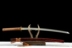 Alternative view of Golden Thread - Handgesmeed Katana van T10 gereedschapsstaal